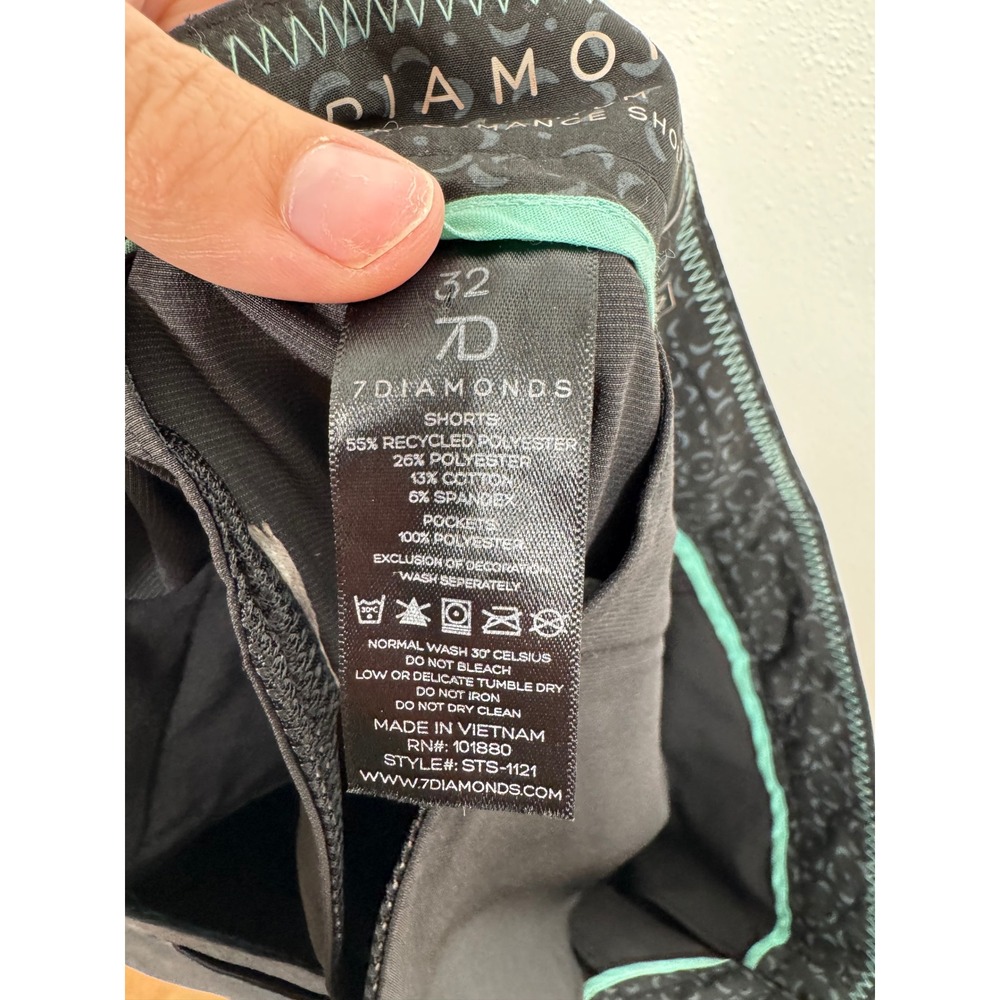 7 Diamonds Momentum Performance Shorts Mens Black 4-Way Stretch Activewear - Picture 5 of 5